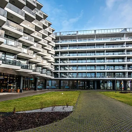 Seaside Parking W Cenie Apartment Kolobrzeg